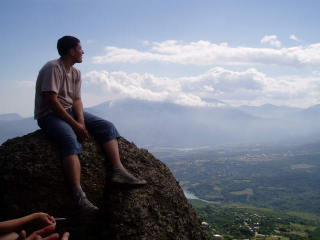 http://www.outdoorukraine.com/images/stories/report/Crimea250606/sitting%20on%20rock.JPG