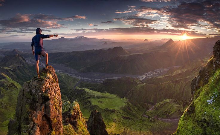   ,  Max Rive
